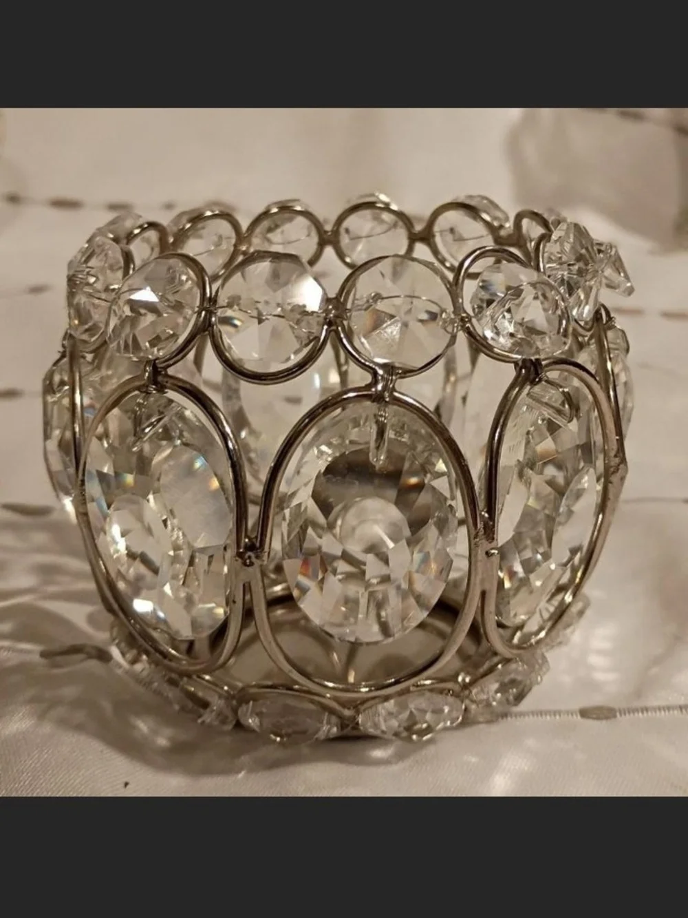 9 Pc. Vintage Clear Glass And Crystal Lot - Picture 7 of 8